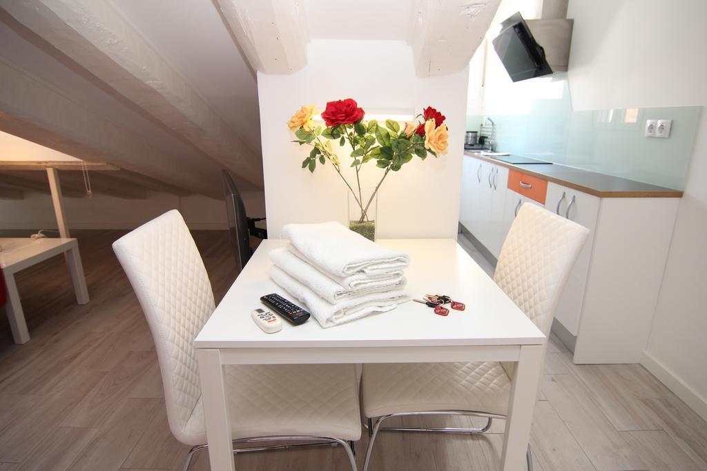 Apartamento Atico En Puerta Del Sol Madrid Exteriér fotografie
