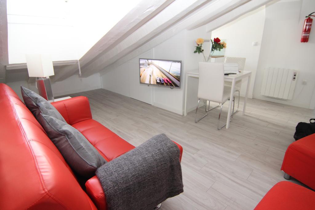 Apartamento Atico En Puerta Del Sol Madrid Exteriér fotografie