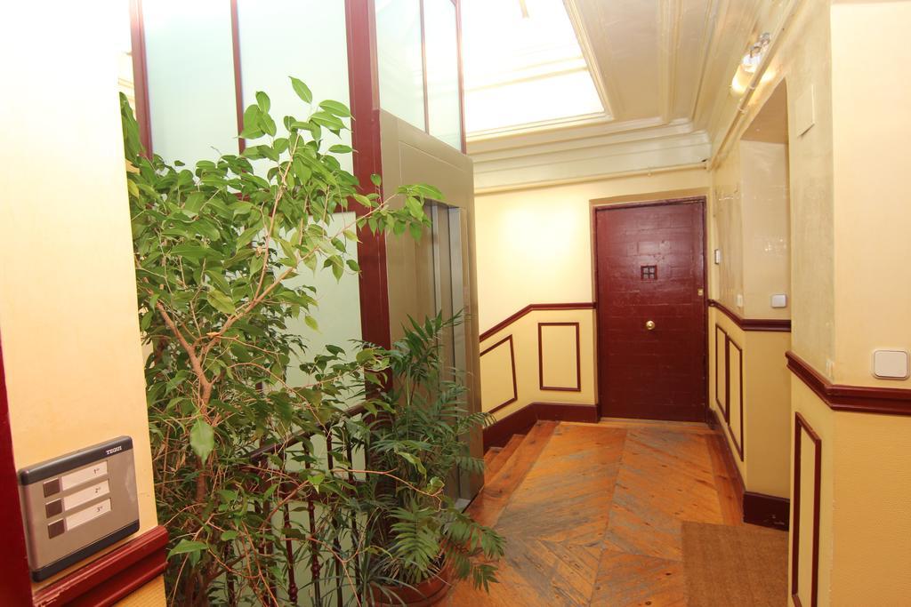 Apartamento Atico En Puerta Del Sol Madrid Exteriér fotografie