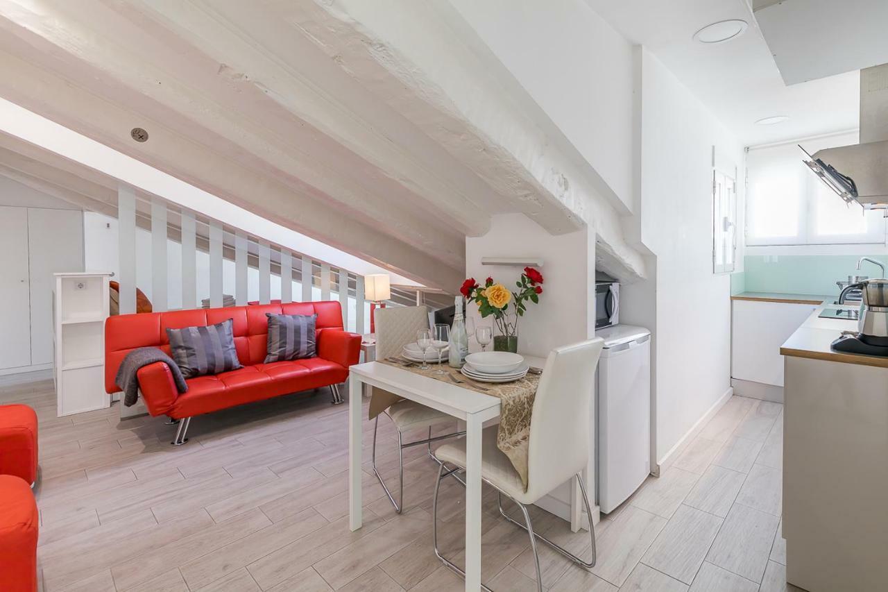 Apartamento Atico En Puerta Del Sol Madrid Exteriér fotografie